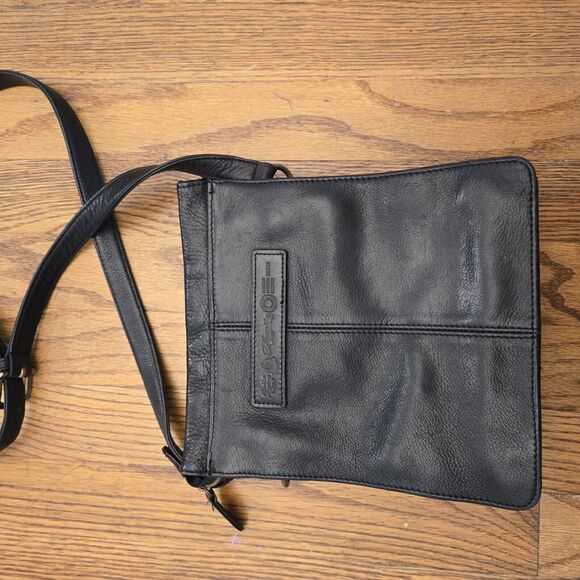 fossil black pebble leather crossbody Small Purse - Picture 8 of 11